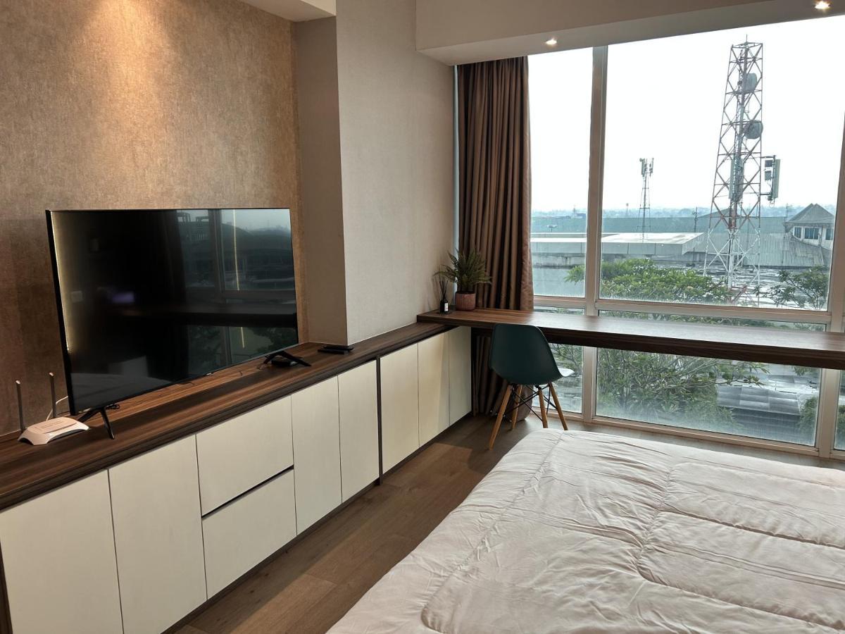 U Residence 2 Studio Apartment Pool View Tangerang Eksteriør billede